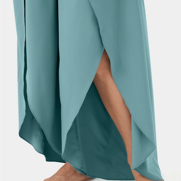 Halara Breezeful High Wasted Pants - Picture 3 of 4